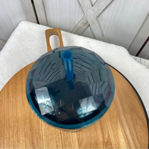 Starbucks Tumbler Ocean Kaleidoscope Venti 24OZ Iridescent Blue - Picture 9 of 10